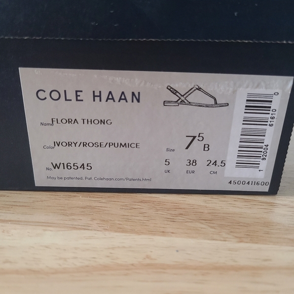 SOLD - NEW Cole Haan Flora thong sandals - Picture 5 of 5